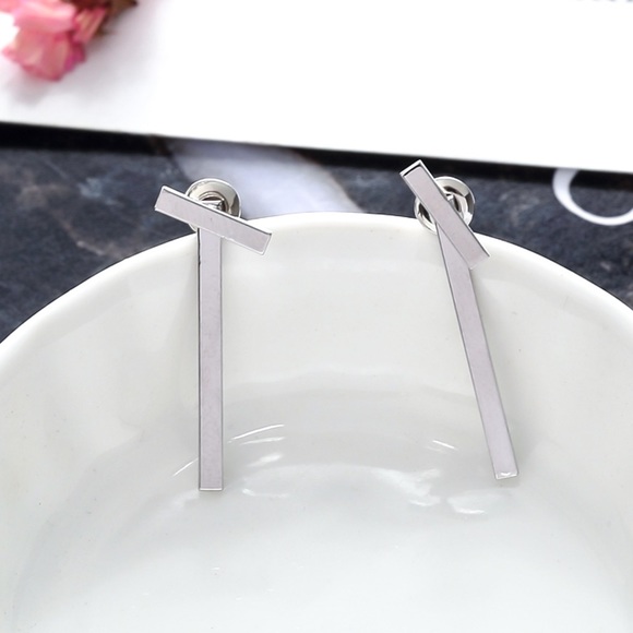 Any 4/$25! Silver T-Bar Studs w/Vertical Bar Earring Jackets - Picture 4 of 10